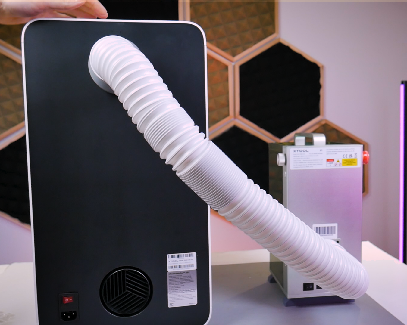 XTool F1 / F2 ULTRA / IF2 / AP2 To F1 (~2.5") Hose Adapter